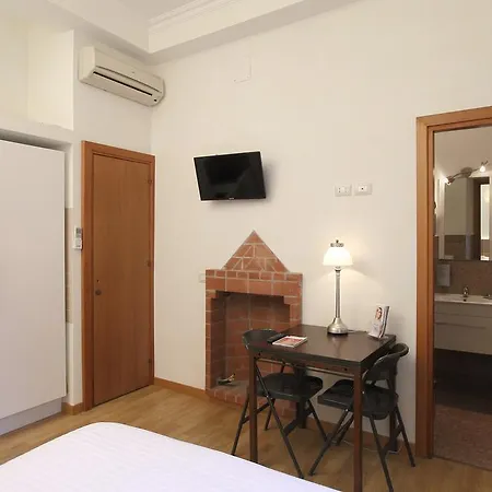Navona Apartment