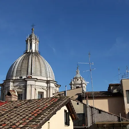 Apartment Navona *