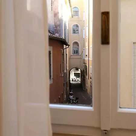 Apartment Navona *