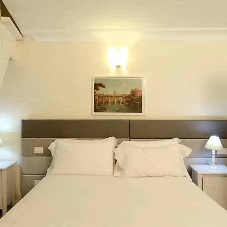 Navona Apartment