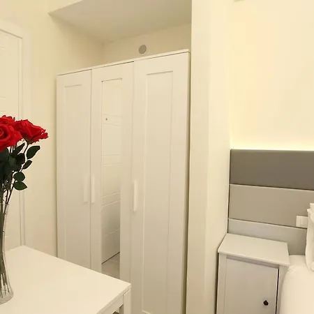 Navona Apartment *