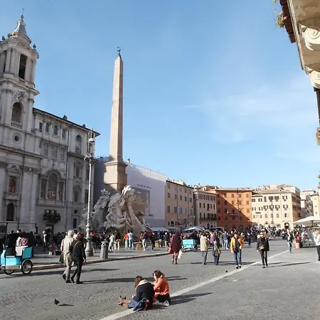 Navona *